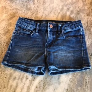 Cute little GapKids shorts!